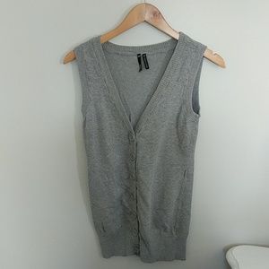 Vest cardi!